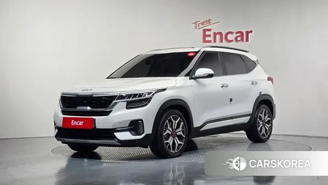 Kia Seltos 2022 Белый из Кореи