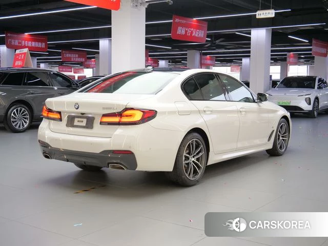 BMW 5 series (imported) 2021 Белый из Китая