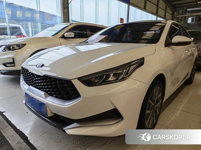 Kia K3 2021 Белый из Китая