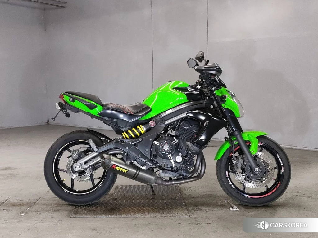 Проданный Kawasaki ER-6N 2012 из Японии