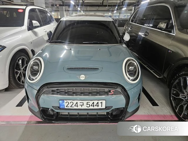 Mini Cooper S 2023 Небесно-голубой из Кореи
