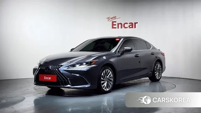 Lexus ES300h 7th generation 2022 Серый из Кореи