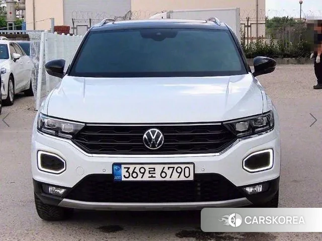 Volkswagen T-Roc 2022 Белый из Кореи
