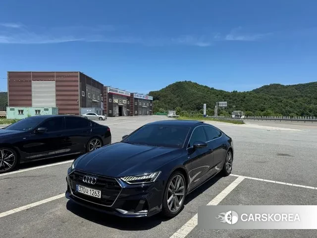 Audi A7 (4K) 2020 Синий из Кореи