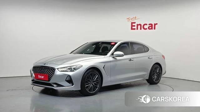 Genesis G70 2018 Серебристо-серый из Кореи