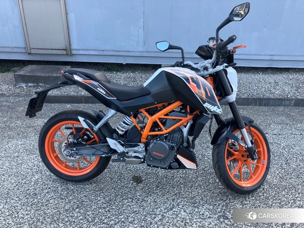 Проданный KTM 390 DUKE 2014 из Японии, фото 2