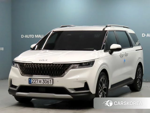 Kia Carnival 4th generation 2022 Белый из Кореи