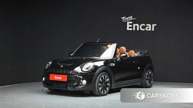 Mini Cooper S Convertible 2019 Черный из Кореи