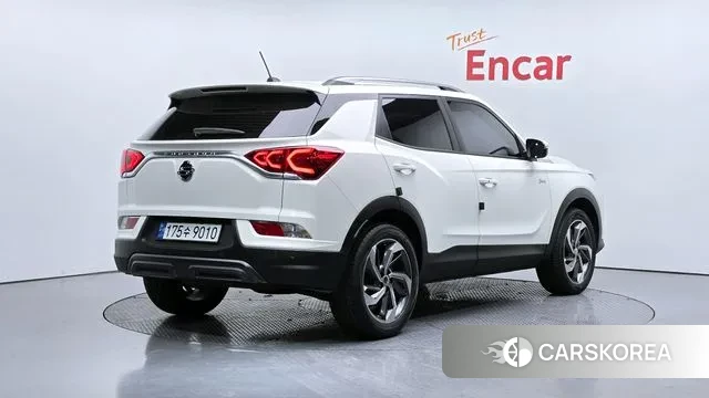 Ssangyong Beautiful Korando 2022 Белый из Кореи