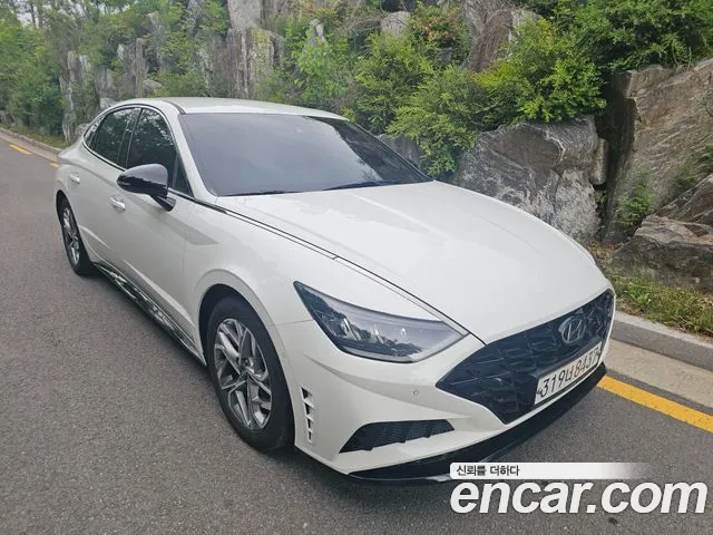 Hyundai Sonata (DN8) 2020 Белый из Кореи