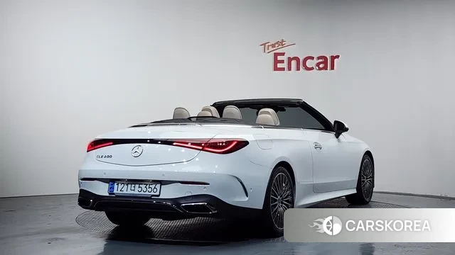 Mercedes-Benz CLE-Class C236 2024 Белый из Кореи