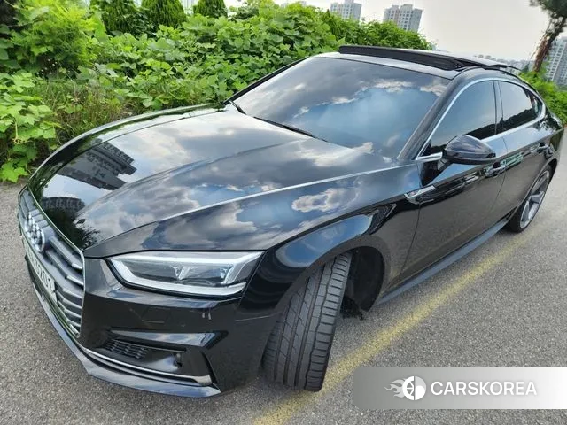 Audi A5 (F5) 2019 Черный из Кореи