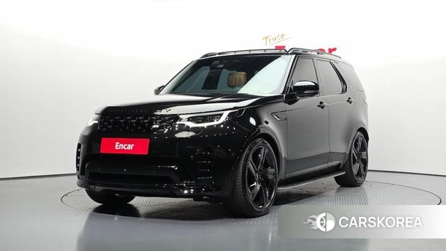 Land Rover Discovery 5 2024 Черный из Кореи