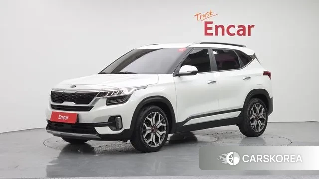 Kia Seltos 2021 Белый из Кореи