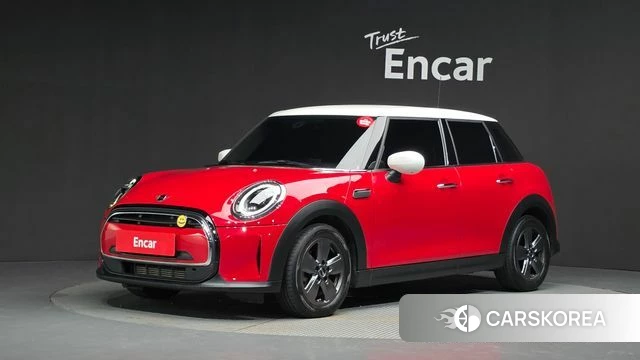 Mini Cooper 2022 Красный из Кореи