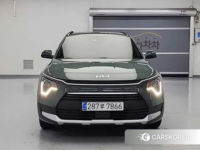 Kia Di Ol Nu Niro 2022 Темно-зеленый из Кореи