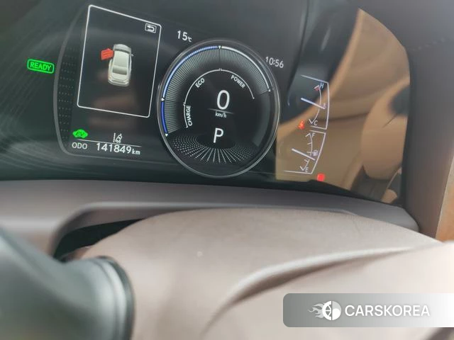 Lexus ES 2021 Серебристо-серый из Китая