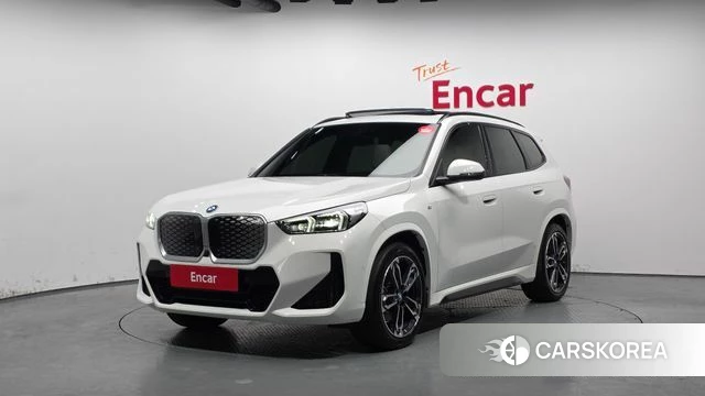 BMW iX1 (U11) 2025 Белый из Кореи