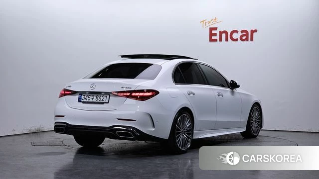 Mercedes-Benz C-Class W206 2022 Белый из Кореи