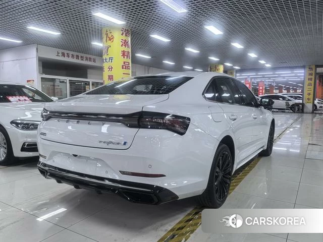 Geely Automobile Xingrui 2026 Белый из Китая