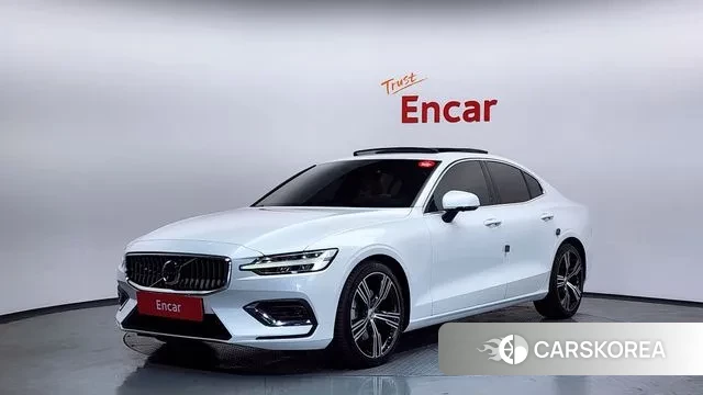 Volvo S60 3rd generation 2019 Белый из Кореи