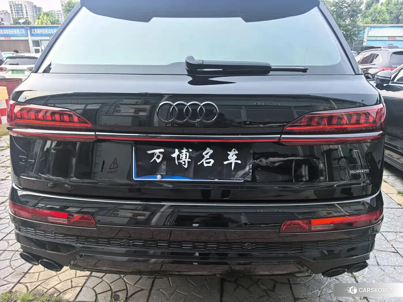 Audi Q7 2023 Черный из Китая