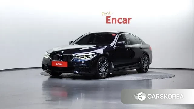 BMW 5 Series (G30) 2019 Черный из Кореи