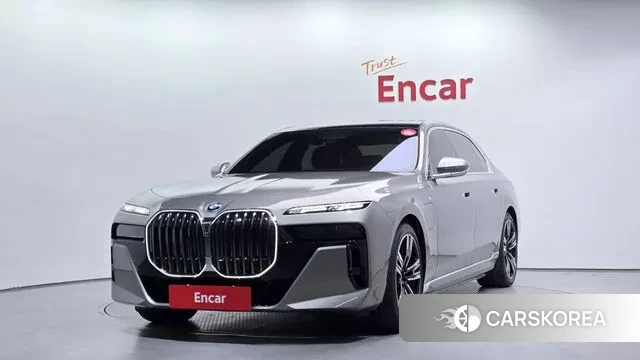 BMW 7 Series (G70) 2024 Серый из Кореи