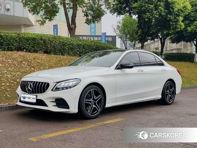 Mercedes-Benz Class C 2021 Белый из Китая