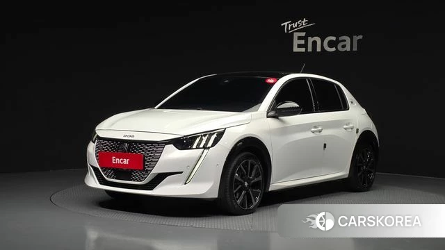Peugeot e-208 second Generation 2023 Белый из Кореи