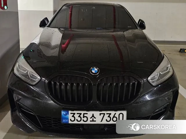 BMW 1 Series (F40) 2021 Черный из Кореи