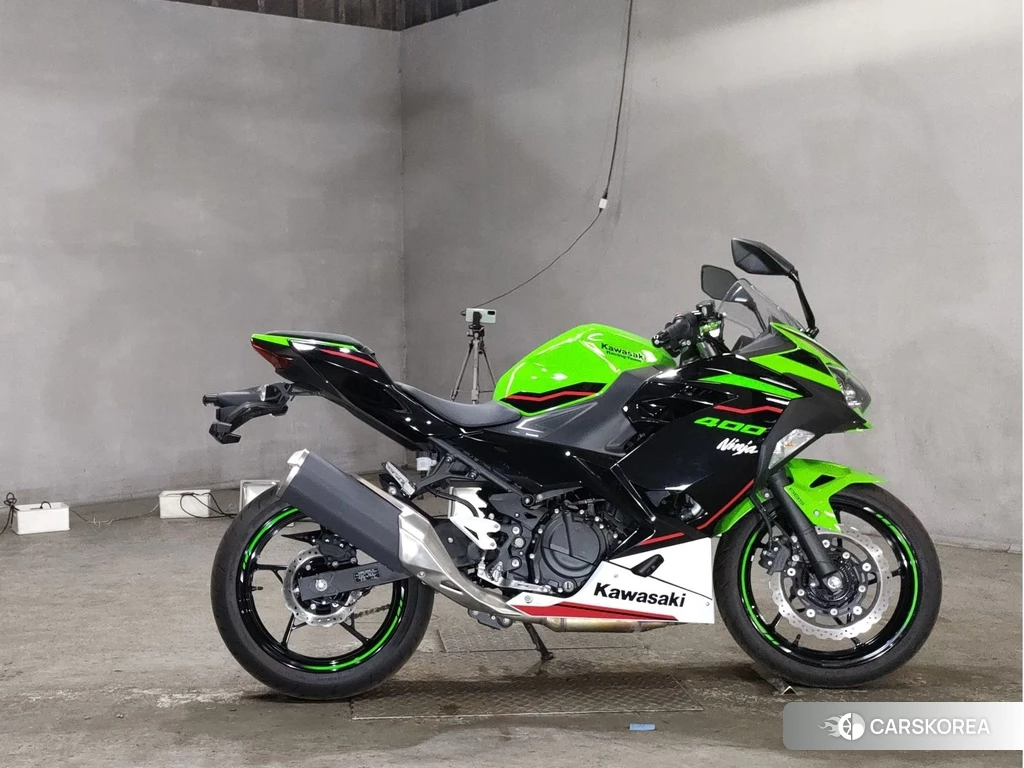 Проданный Kawasaki NINJA 400 2022 из Японии, фото 2