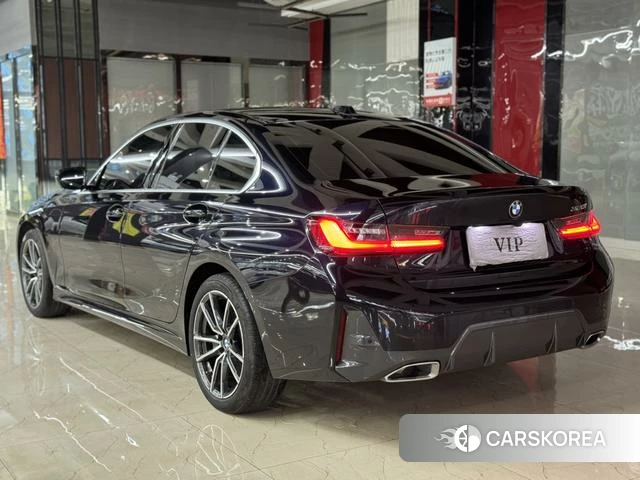 BMW 3 series 2023 Черный из Китая