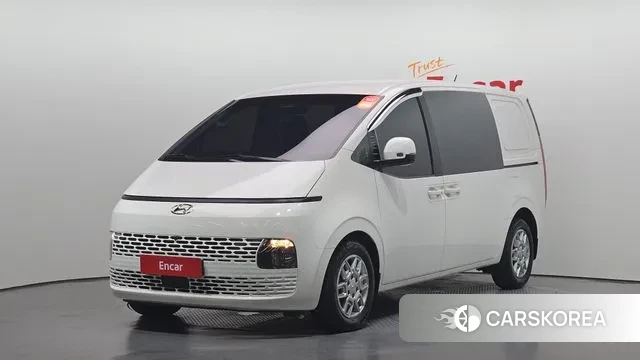 Hyundai Staria 2022 Белый из Кореи