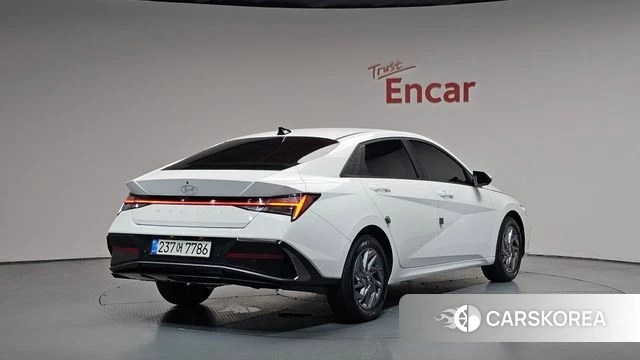 Hyundai The New Avante (CN7) 2025 Белый из Кореи