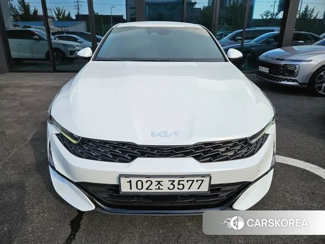 Kia K5 3rd generation 2022 Белый из Кореи