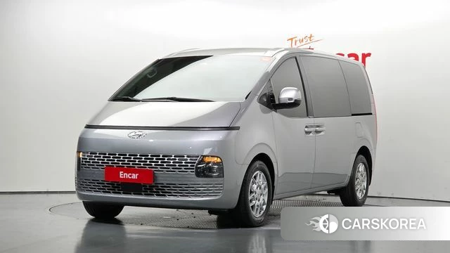 Hyundai Staria 2022 Серебряный из Кореи