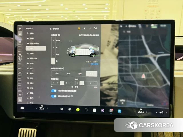 Tesla Model S 2023 Красный из Китая