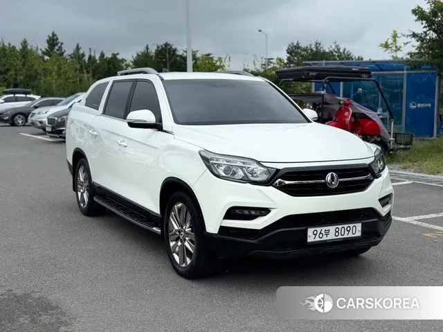 Ssangyong Rexton Sports 2021 Белый из Кореи