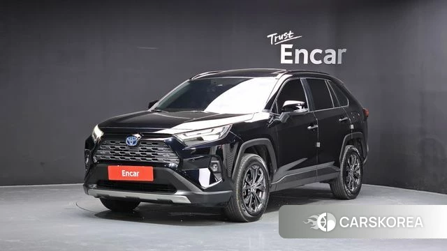 Toyota RAV4 5th Generation 2023 Черный из Кореи