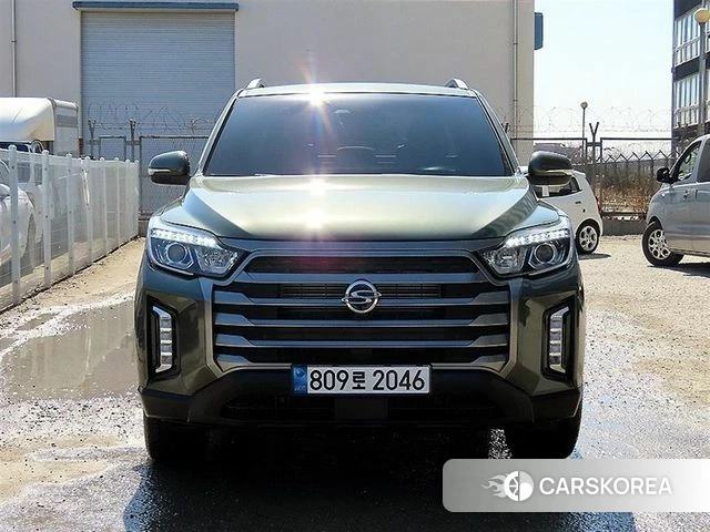 Ssangyong The New Rexton Sport 2023 Темно-зеленый из Кореи