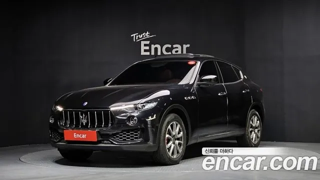 Maserati Levante 2018 Черный из Кореи