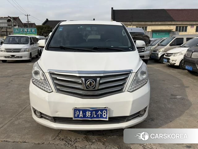 Dongfeng popular Popular CM7 2018 Белый из Китая