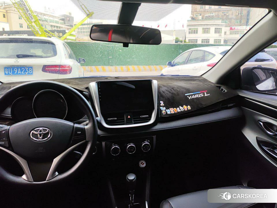 Toyota YARIS L Zhixuan 2021 Белый из Китая