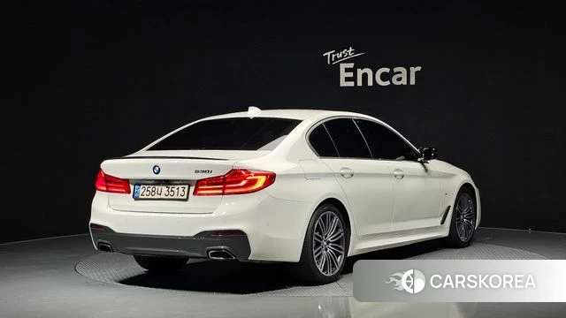 BMW 5 Series (G30) 2020 Белый из Кореи