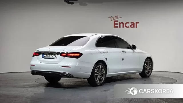 Mercedes-Benz E-Class W213 id 3498704 из Кореи