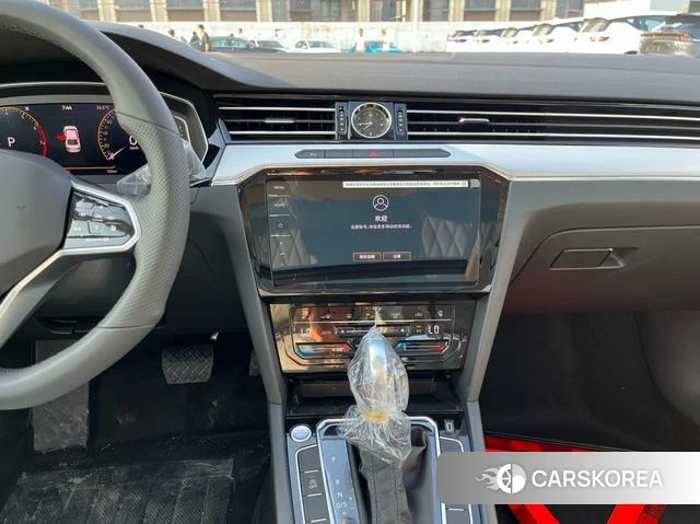 Volkswagen Magotan 2025 Черный из Китая