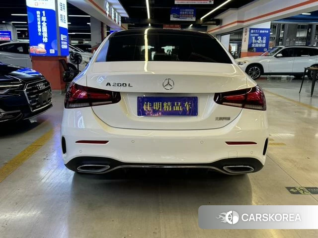 Mercedes-Benz Class A 2021 Белый из Китая