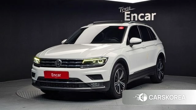 Volkswagen Tiguan second Generation 2018 Белый из Кореи