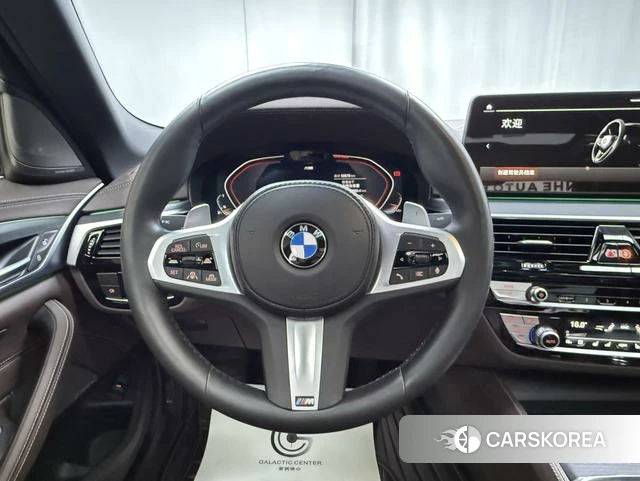BMW 5 series 2022 Белый из Китая